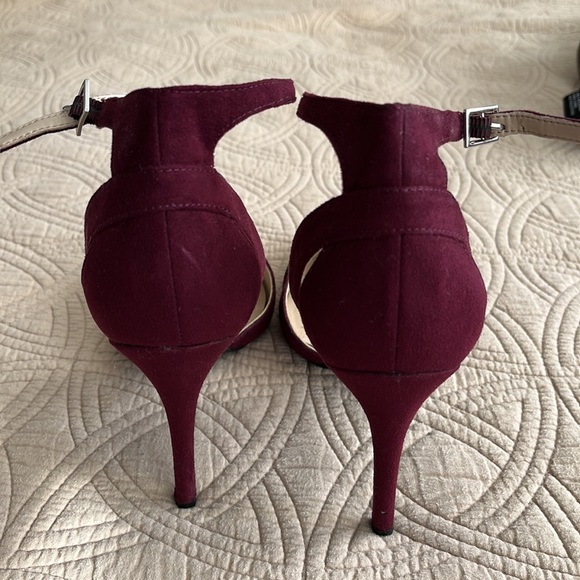 COPY - Marc Fisher burgundy shade heels with strap size 7 1/2 - Picture 3 of 6